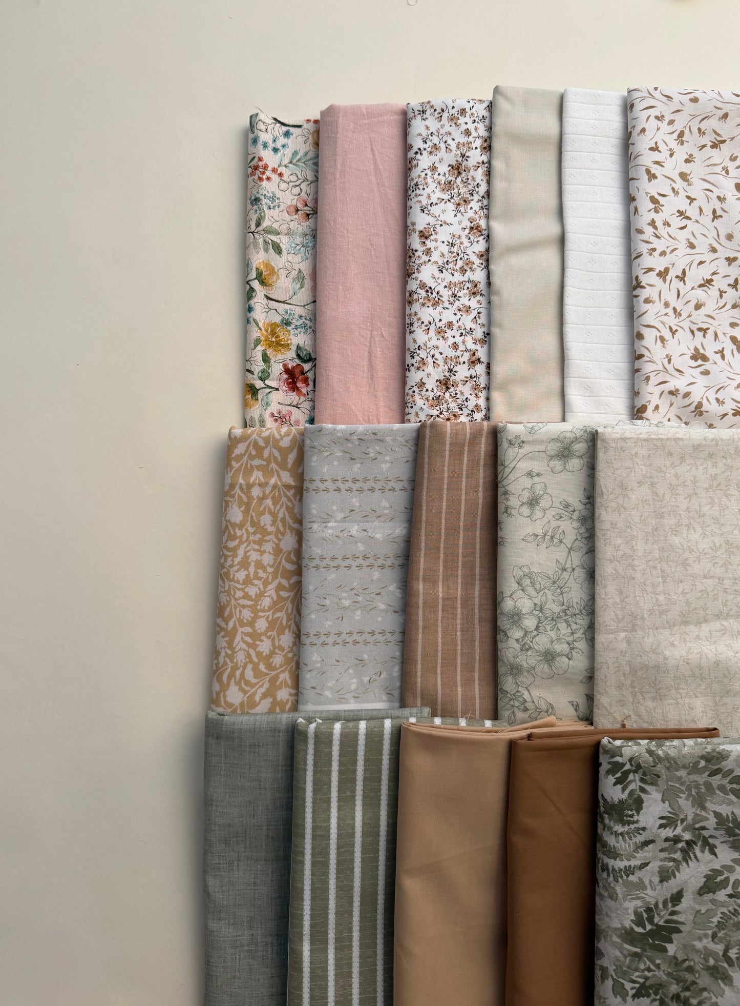 Custom Fabric Banner / Vera collection- vintage florals